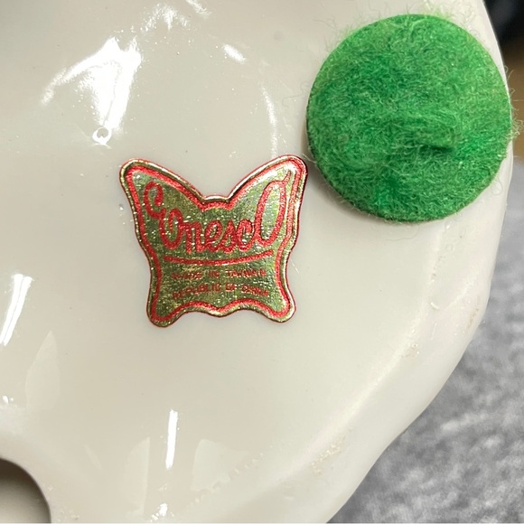 Vintage Ceramic Courting Couple Figurines French Provincial Man Woman Blue White - Picture 7 of 8